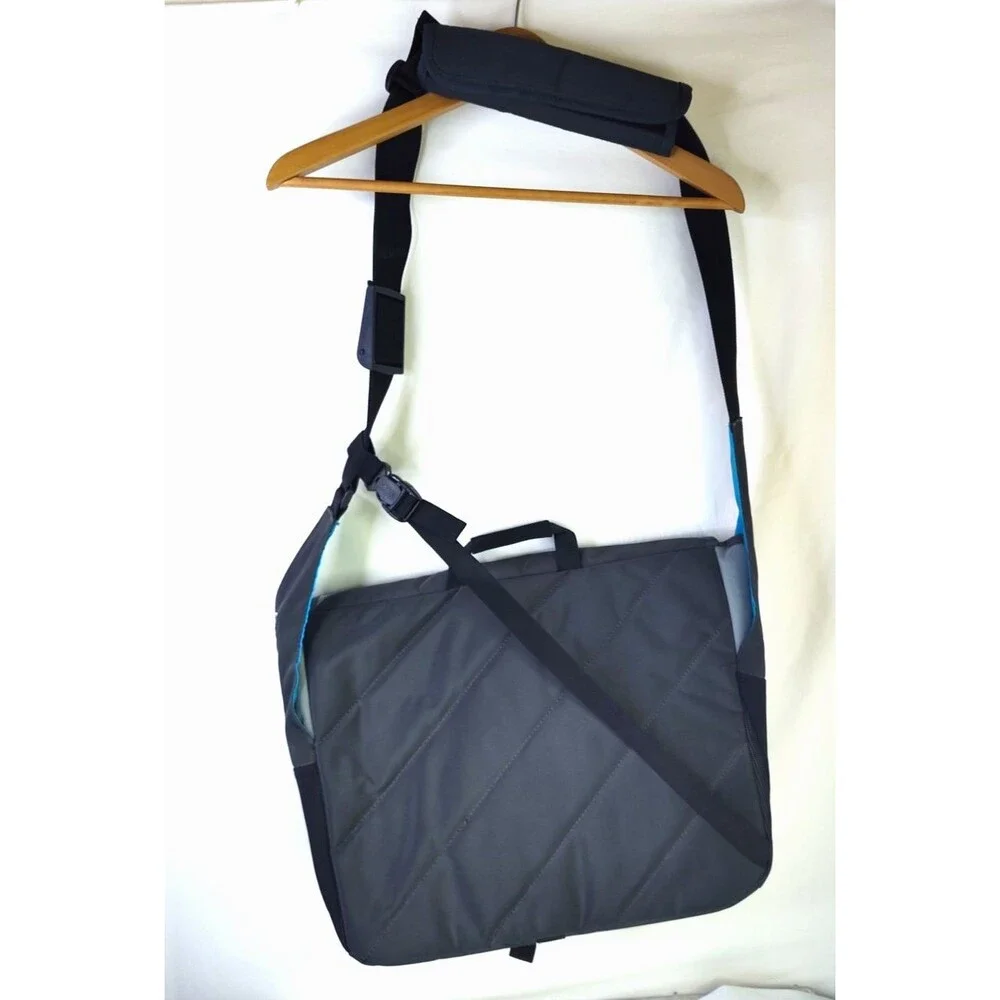 Bondka Cross Body Travel Messenger Bag Laptop & Tablet Padded Black Blue